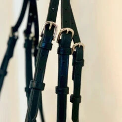 Halter Ego Highland Rolled Leather Anatomical Snaffle Bridle 7 Halter Ego Highland Rolled Leather Anatomical Snaffle Bridle -Cavallo Shop Halter.Ego Highland.Rolled.Leather.Anatomical.Snaffle.Bridle 3