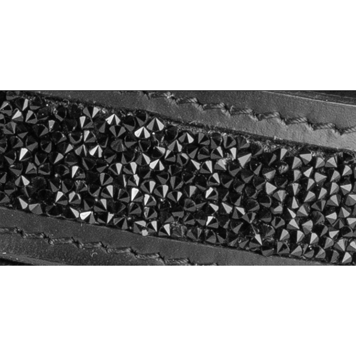 USG Mosaik Belts 4 USG Mosaik Belts - Image 2